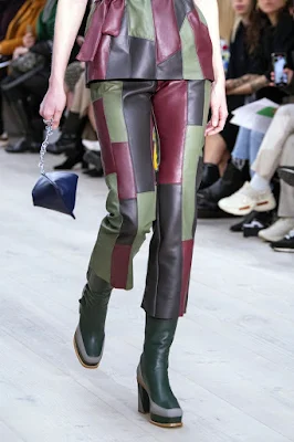 pantaloni in pelle donna