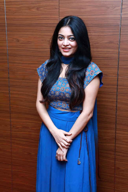 Janani Iyer latest image gallery