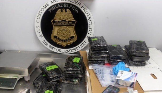 Federales de la CBP siguen investigación sobre cocaína valorada en más de US$1MM  incautada en avión procedente de RD en Filadelfia