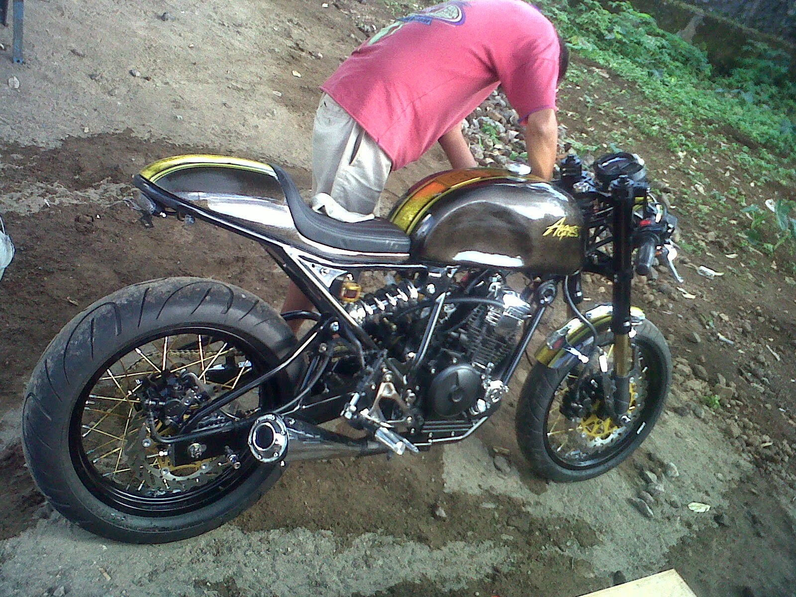 Kumpulan Modifikasi Yamaha Scorpio Cafe Racer Ogah Repot Www