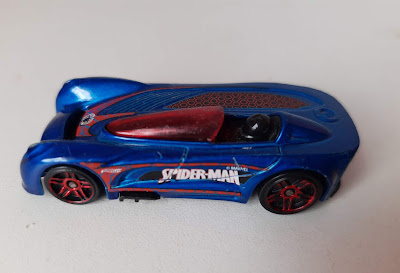 Miniatura de metal hot wheels 2000 Monoposto do Spider-man / homem aranha - Marvel R$ 10,00