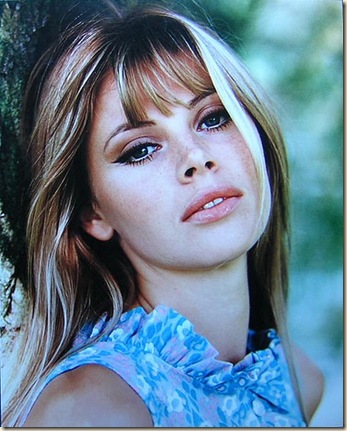 Britt Ekland).