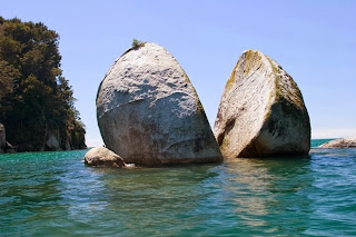 split apple rock