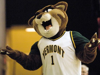 uvm catamounts logo