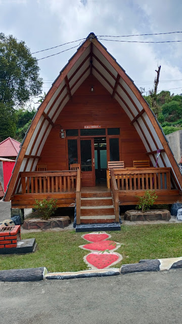 Villa di Ciwidey ada kolam renang