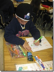 Grinch, Operation Christmas Child 046