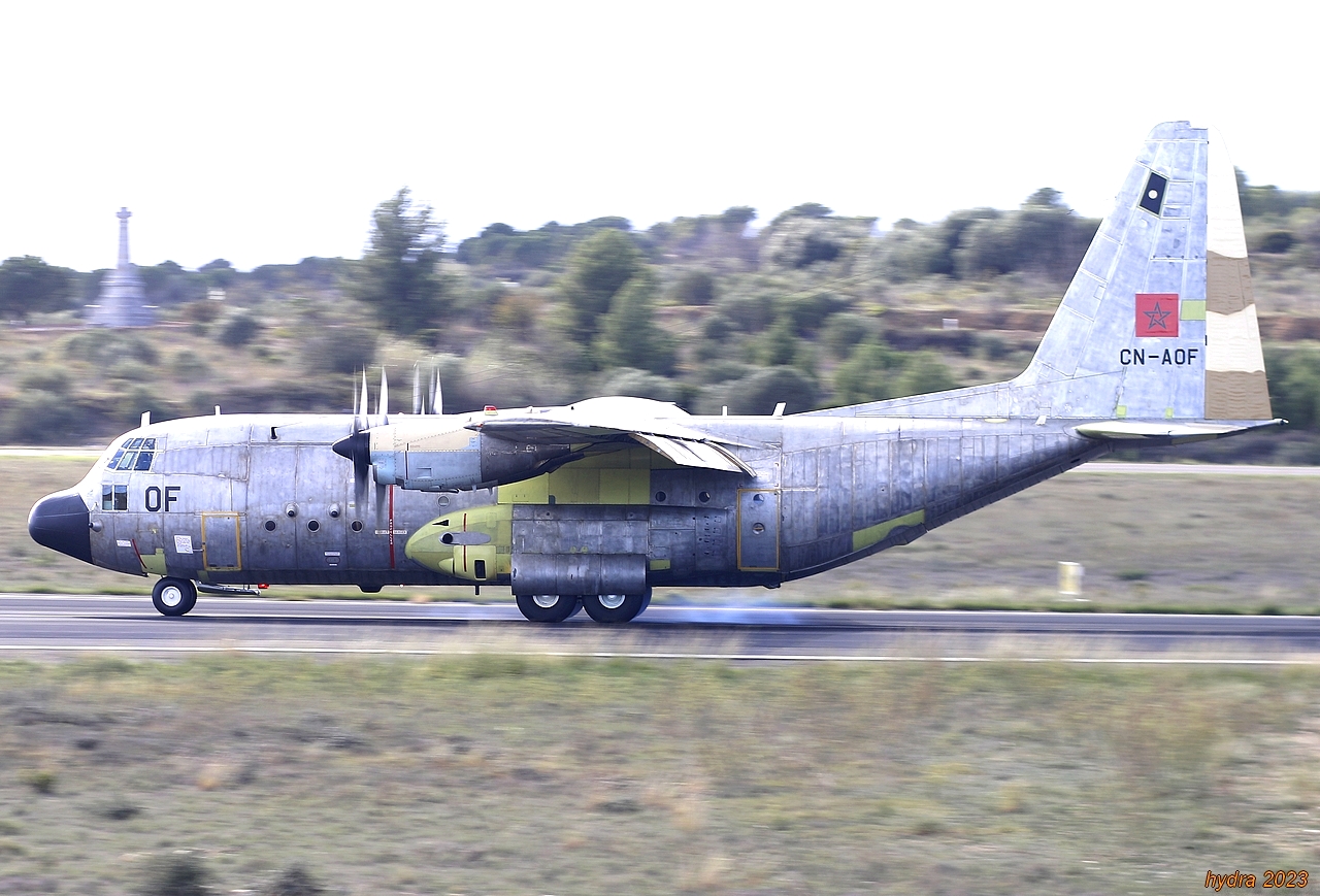 GV (Check-D) des C-130 - Page 4 Herc%20cnaof%20land%20_MG_4234
