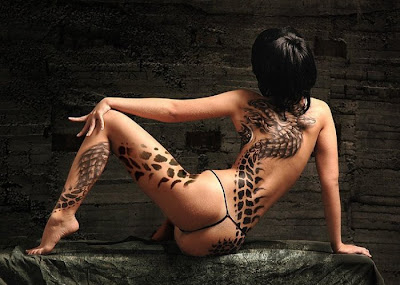women body painting