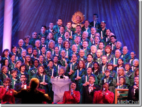 Epcot_Candlelight_Processional-resized-600
