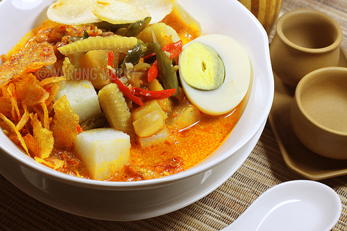 Secubit rahsia @ Secukup rasa: Lontong Sayur