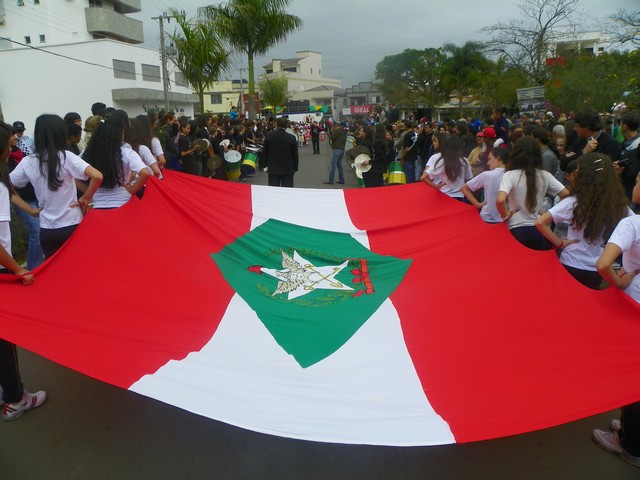 desfile de sete de setembro em Siderópolis