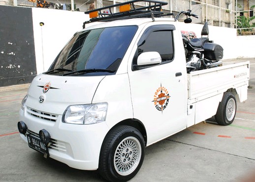  Gambar  Modifikasi Mobil  Daihatsu  Gran  max  Pickup Terbaru 