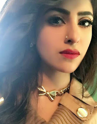 Anika Kabir Shokh BD Model Actress Selfie Photos