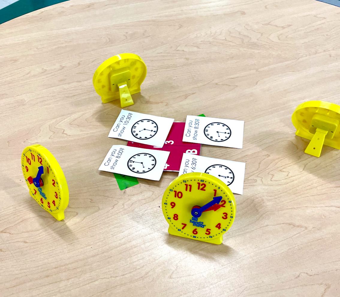 print & play telling time games for K-2