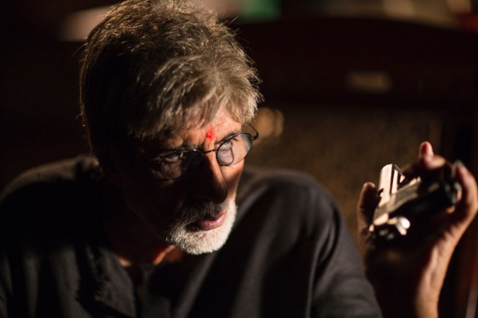 AMITABH BACHCHAN MASIH BERDUKA, RILIS SARKAR 3 DITUNDA