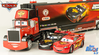 jouet disney cars camion Mack