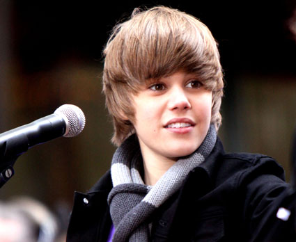 justin bieber old hair and new hair. Justin Bieber- New Hair