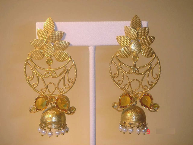 Download gold earrings designs