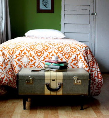 Cool and Creative Ways To Reuse Old Suitcases (20) 12