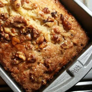 Walnut Crisp Banana Bread recipe picture