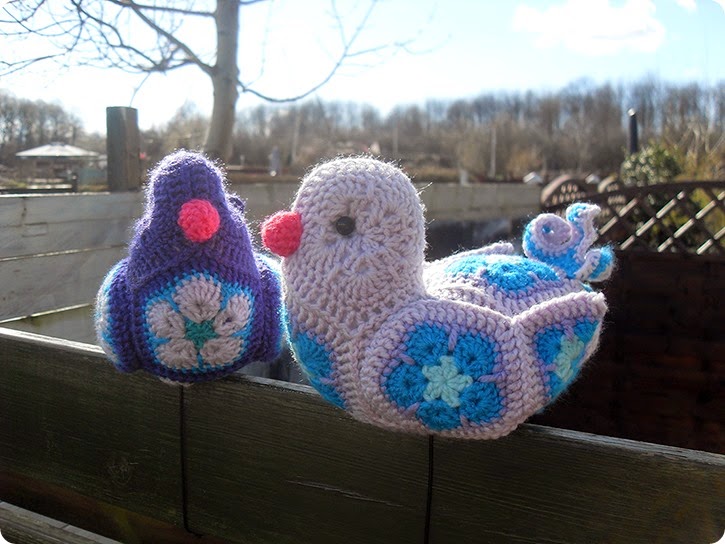 Yarnbombing