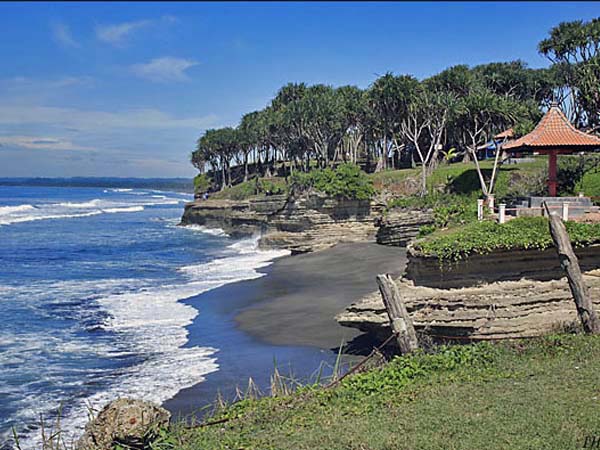  Pantai Pangandaran Jawa Barat ONE WITH NATURE