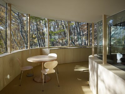 Glass Home Hangs, Japanese House Design, exterior house design, interior design
