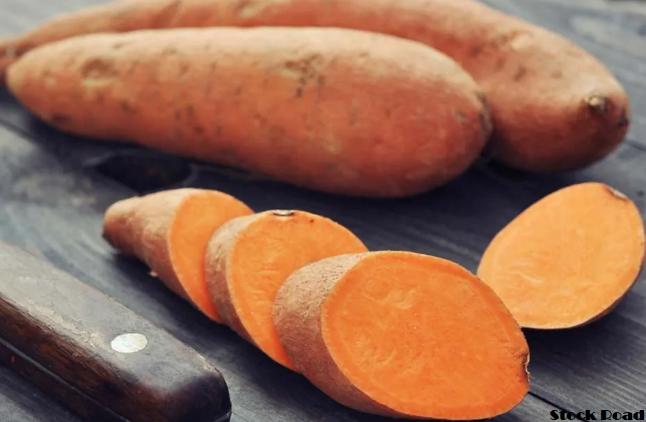 शकरकंद सेहत को बनाती है बेहतर, स्नैक में ऐसे खाएं (Sweet potato improves health, eat like this in snack)