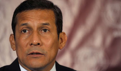 Ollanta Humala viajará este sábado a Venezuela para reunirse con su colega Hugo Chávez