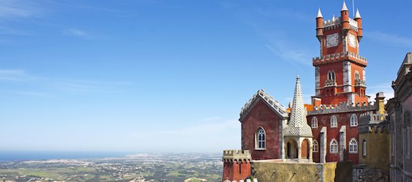 Pour votre voyage Sintra, comparez et trouvez un hôtel au meilleur prix.  Le Comparateur d'hôtel regroupe tous les hotels Sintra et vous présente une vue synthétique de l'ensemble des chambres d'hotels disponibles. Pensez à utiliser les filtres disponibles pour la recherche de votre hébergement séjour Sintra sur Comparateur d'hôtel, cela vous permettra de connaitre instantanément la catégorie et les services de l’hôtel (internet, piscine, air conditionné, restaurant...)