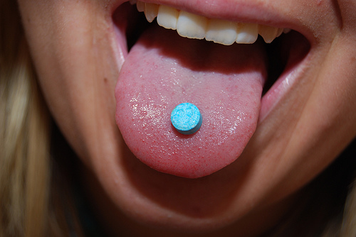 Extacy (Ecstasy) Nedir? Etkileri Nelerdir. Extacy Cesitleri