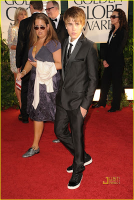 justin bieber golden globes new haircut 2011