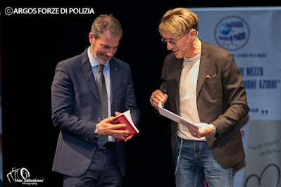 Premio ARGOS Forze di POLIZIA per il Mago HELDIN