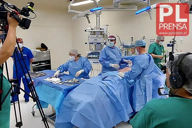 Clínica Alemana Osorno transmite "en vivo" cirugía a los 5 continentes