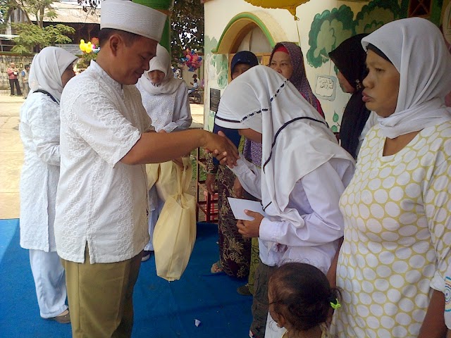 Jelang Tahun Baru Islam, Sekolah AMEC santuni 100 yatim