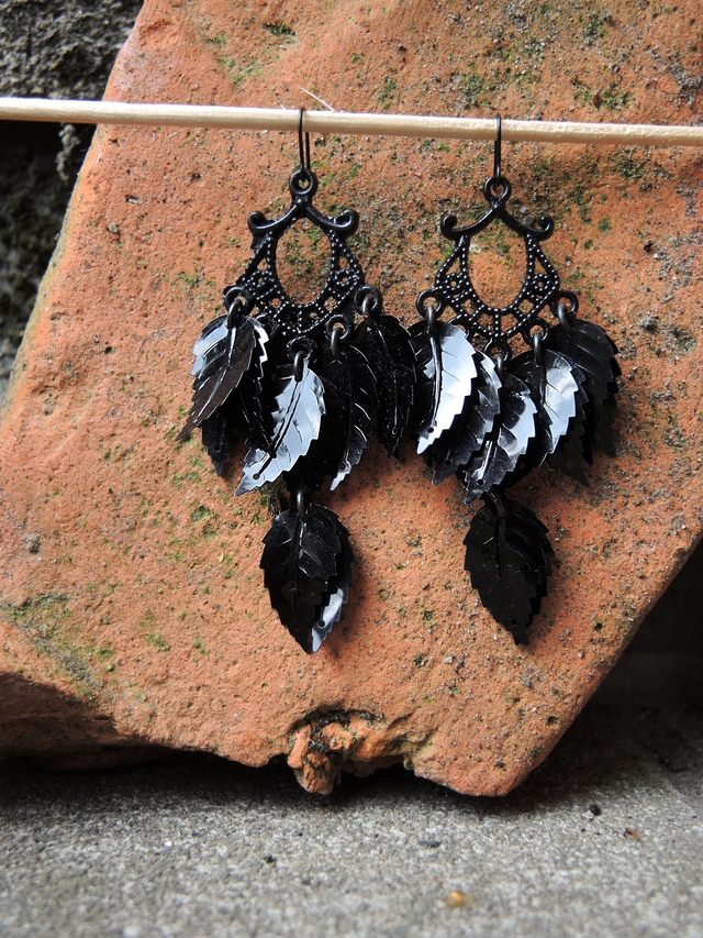 DIY oorbellen/earrings 'merel/blackbird '