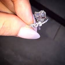 usa news corp,  Natalia Andrade Oviedo, pandahall.com,black and white diamond bracelet in Palestine, best Body Piercing Jewelry