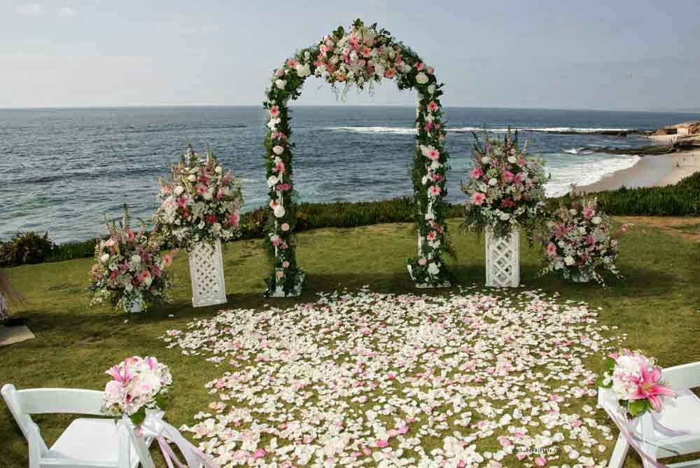 ¡Pon un arco de flores en la decoración de tu boda! - Blog ...