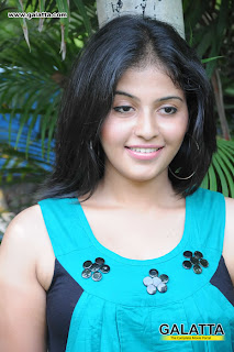 Actress Anjali Cute