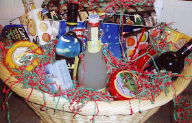 Wine baskets gift, Wine gifts, Christmas hampers, Wine gifts baskets, Food gifts, Gifts of food, Wine and gift baskets, Holiday gifts, Food gift, Baby Gifts Baskets, Gift baskets ideas, Chocolate Gift, Baby Gift Baskets, Gift Baskets Baby, Gift basket baby, Baby baskets gift, Baskets baby gift baskets baby, Gift basket idea, Gourmet gift, Gift basket ideas, Basket Gift Ideas