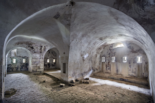 pays basque autrefois navarre prison évasion guerre civile espagnole