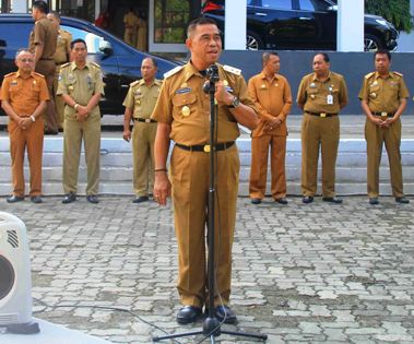 BERITA HUMAS : ,WABUP ,AKAN BERI TINDAKAN ,KERAS ,PADA ,PEGAWAI NAKAL