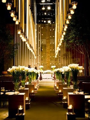 Wedding Candles to Decorate Your Venue