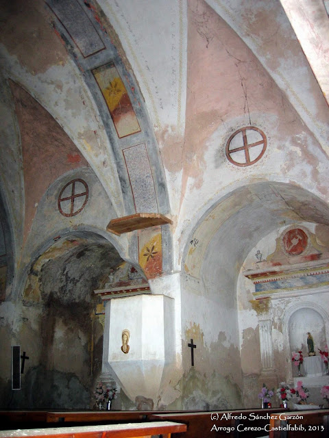 arroyo-cerezo-iglesia-pulpito-capillas