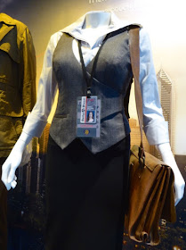 Amy Adams Dawn of Justice Lois Lane film costume