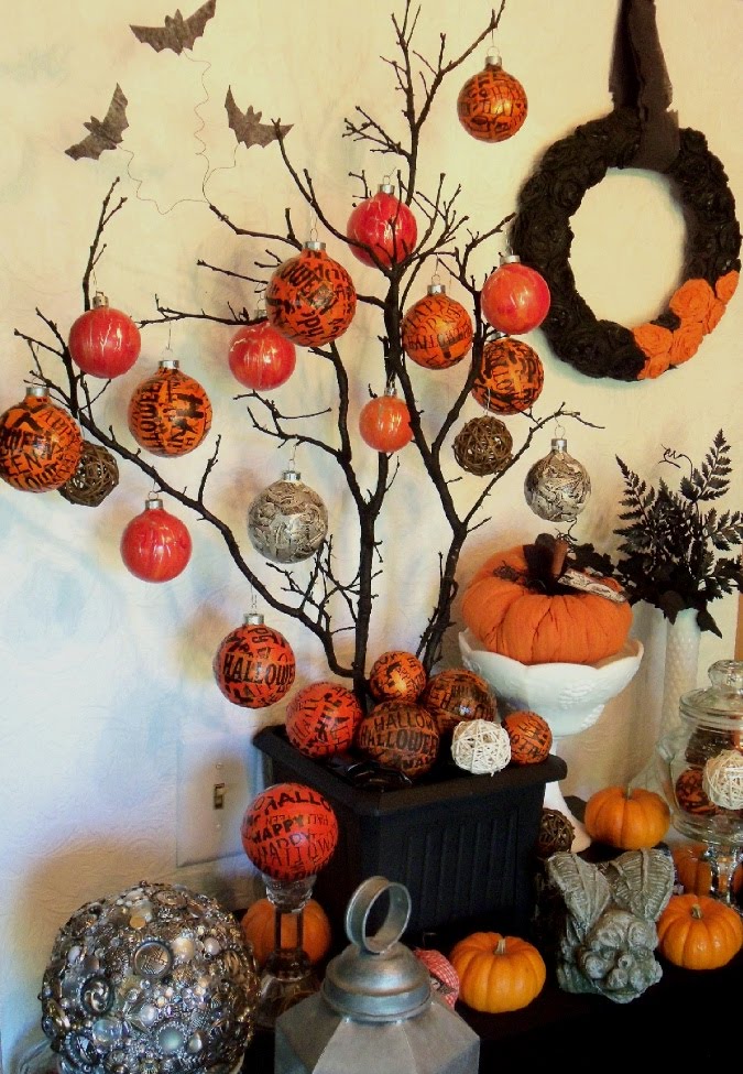  Make  The Best of Things FUN  Halloween  decorating 