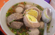 Konsep Populer Bakso Telur, Cat Dinding