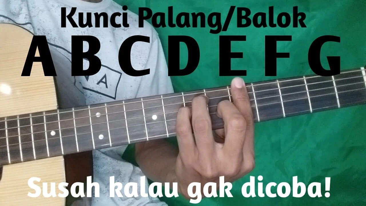 chord gitar gantung