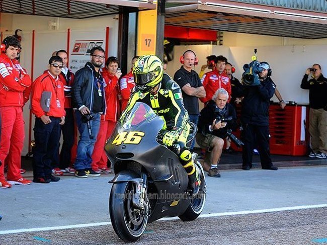 Valentino Rossi With Ducati