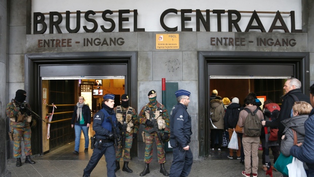 Brussels Attackers Identified: 2 Brothers Suicide Bombers, 3rd Suspect Is Sought